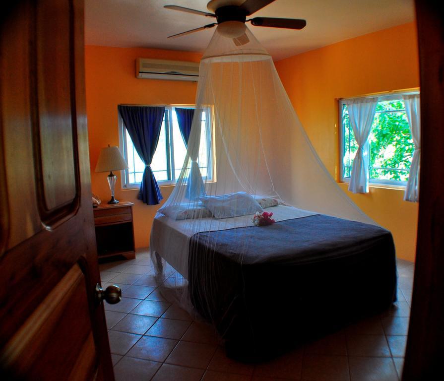 Jah Freedom Hotel Negril Eksteriør billede