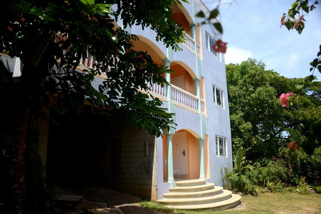Jah Freedom Hotel Negril Eksteriør billede