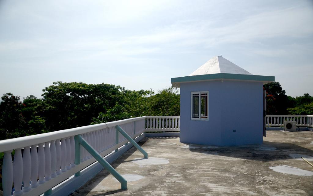Jah Freedom Hotel Negril Eksteriør billede